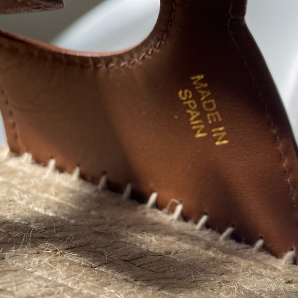 Gucci Interlocking G Cut-Out Slide Sandals - Picture 5 of 6